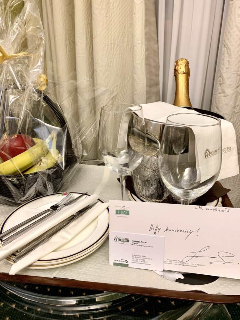 Milan Hotel Gift Basket Anniversary